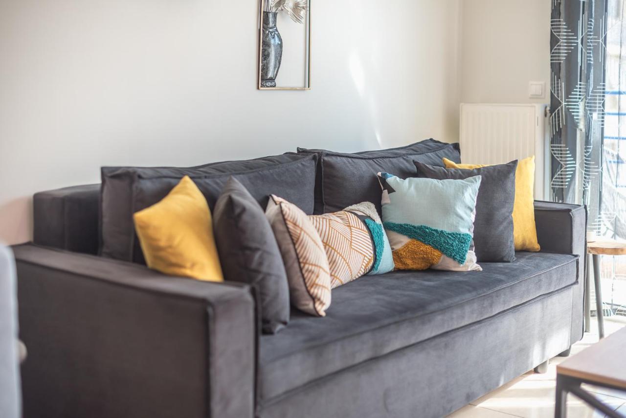 Apartment Elegant With Balcony By Cloudkeys Athens