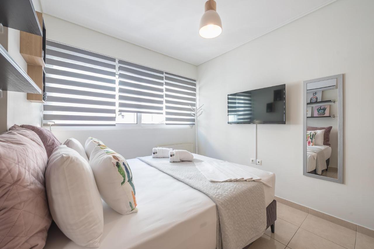 Elegant With Balcony By Cloudkeys Apartment *